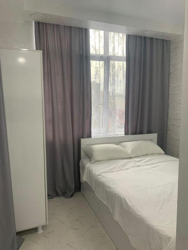 Kakha'S Apartment 巴统 外观 照片